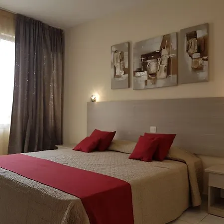 Tasiana Star 3*