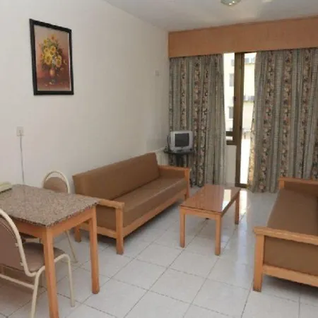 Aparthotel Tasiana Star 3*