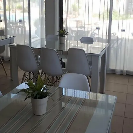 Aparthotel Tasiana Star Limasol