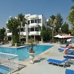 Apart-hotel Tasiana Star 3*