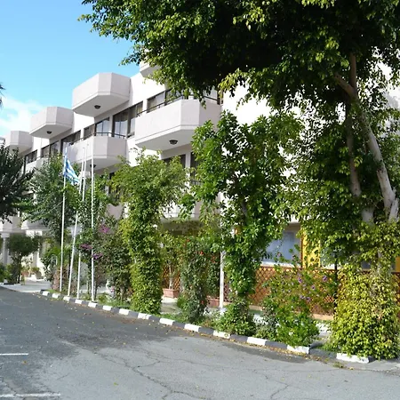 Tasiana Star Lägenhetshotell