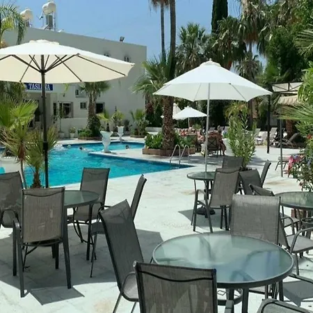 Tasiana Star 3*