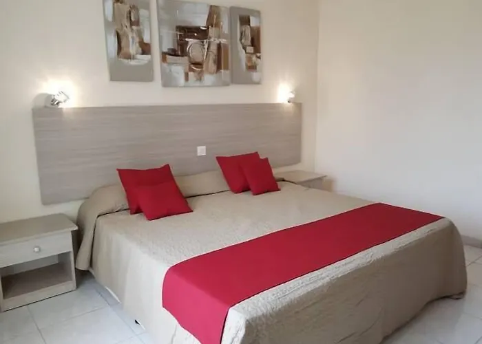Hotel apartamentowy Tasiana Star