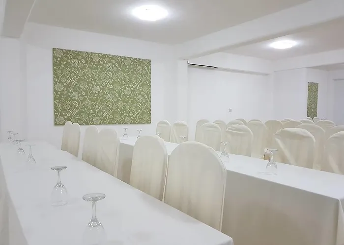 Tasiana Star Aparthotel Lemesos