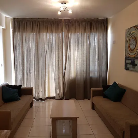 アパートホテル Tasiana Star